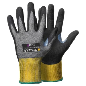 Hanskar með skervörn